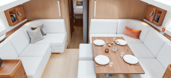 Contest 50 CS interior